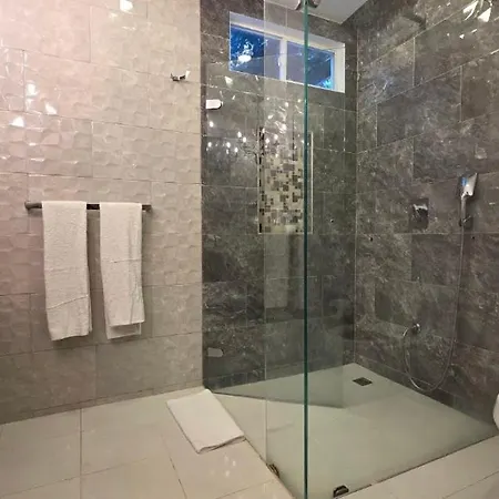 Casa La Tablada Aeropuerto 4* Cartagena
