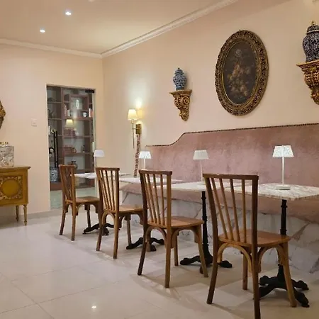 Casa La Tablada Aeropuerto 4*